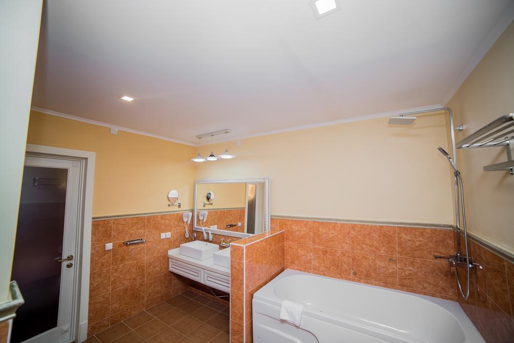 Hotel Orto Asia Osh Εξωτερικό φωτογραφία