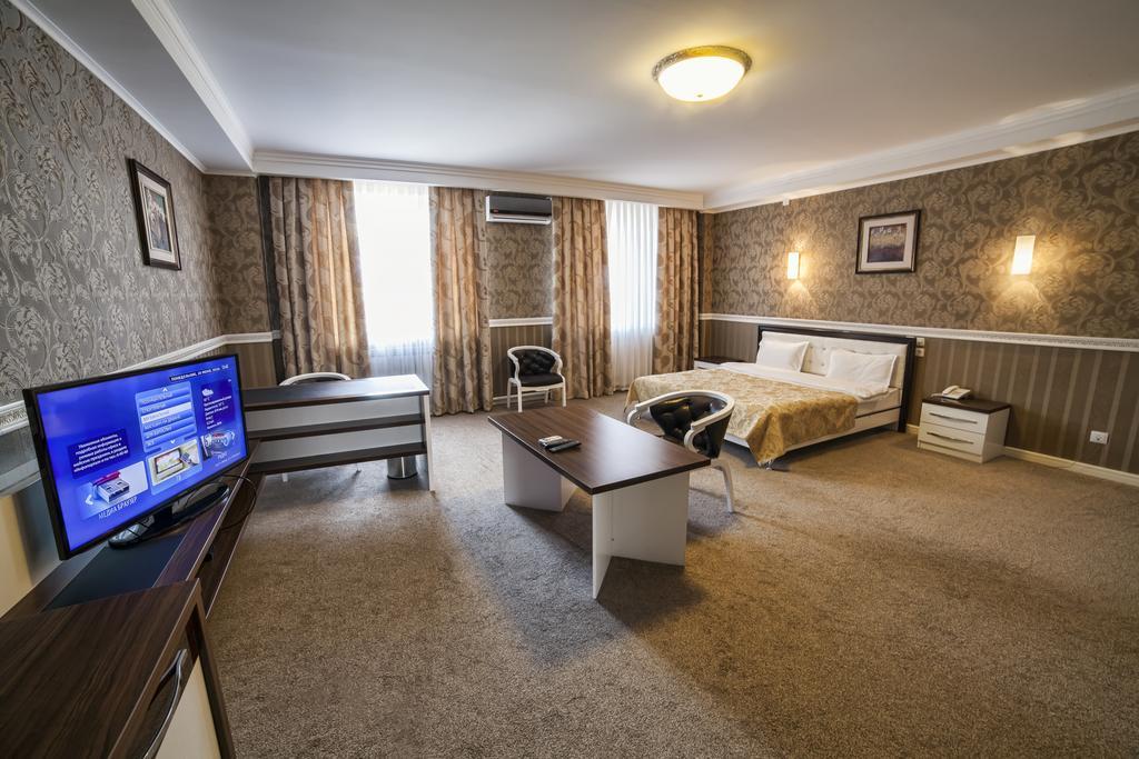 Hotel Orto Asia Osh Εξωτερικό φωτογραφία